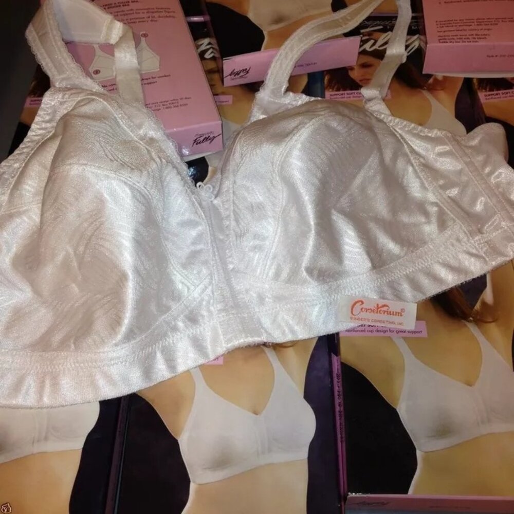 Exquisite Form Bras Fully Jacquard Satin Wire Free 5102558 B,C,D,DD U pick size